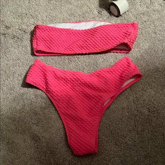 Bright Pink Textured Bikini Set - Picture 2 of 4